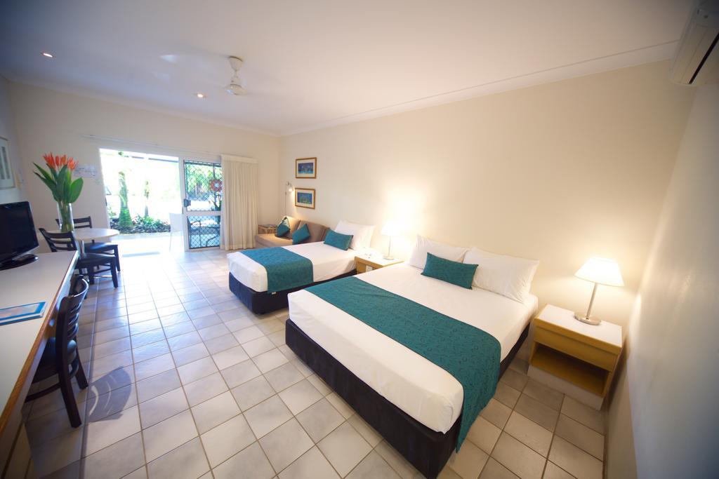 Lazy Lizard Motor Inn Port Douglas Exterior foto