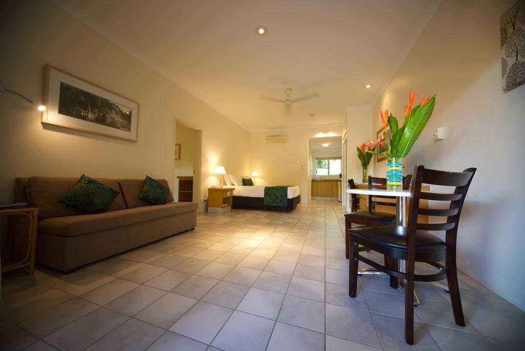 Lazy Lizard Motor Inn Port Douglas Exterior foto
