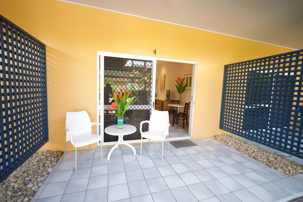 Lazy Lizard Motor Inn Port Douglas Exterior foto