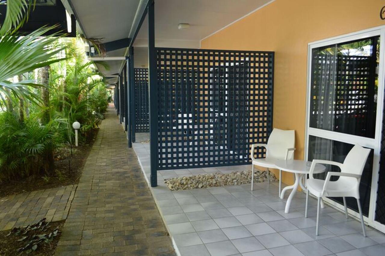 Lazy Lizard Motor Inn Port Douglas Exterior foto