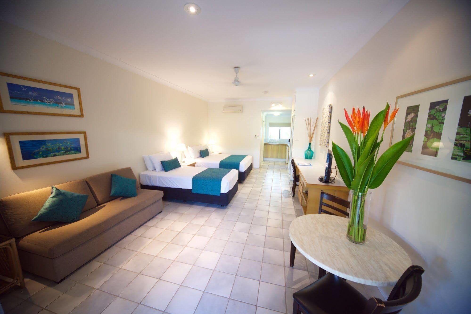 Lazy Lizard Motor Inn Port Douglas Exterior foto