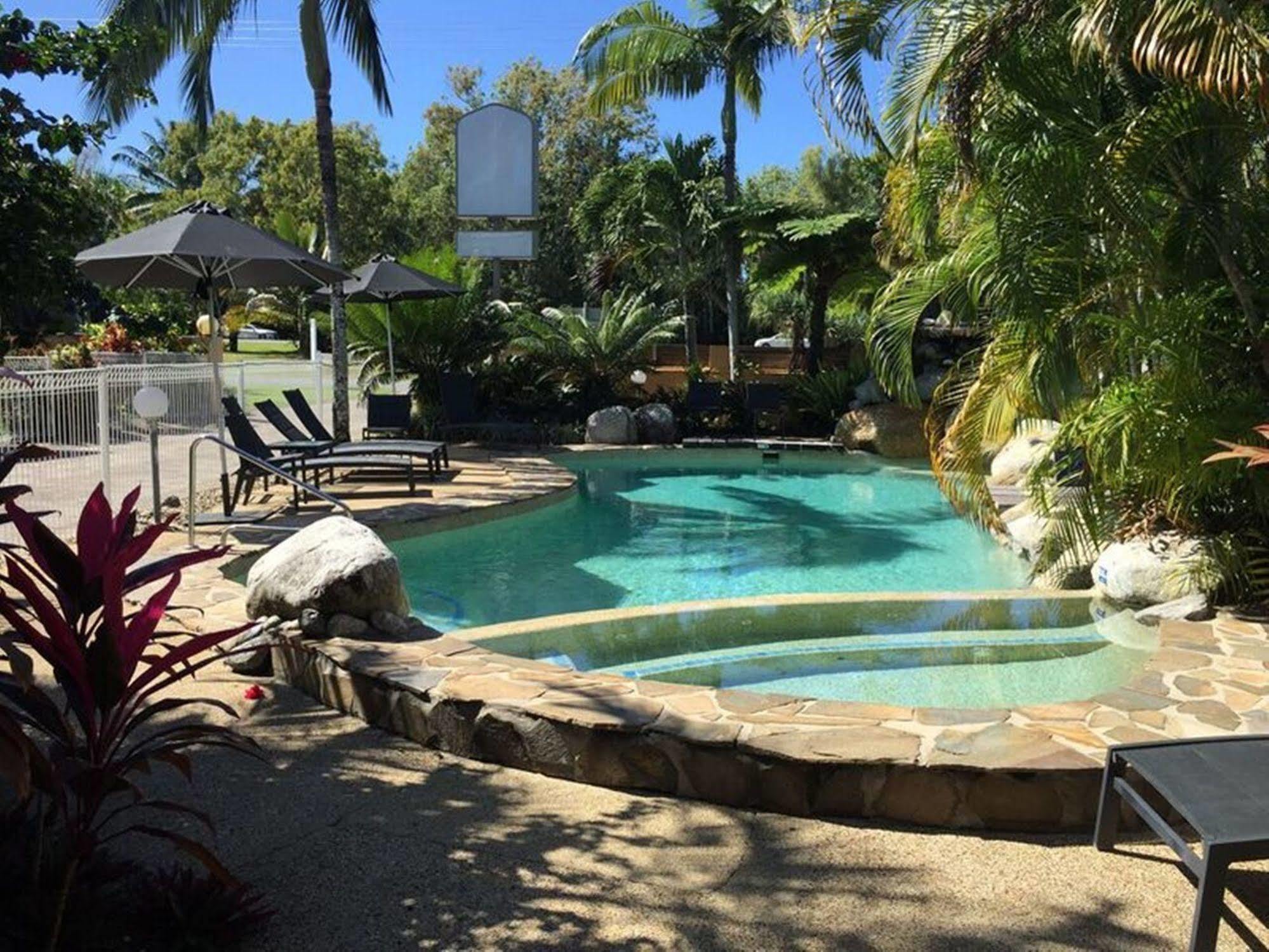 Lazy Lizard Motor Inn Port Douglas Exterior foto