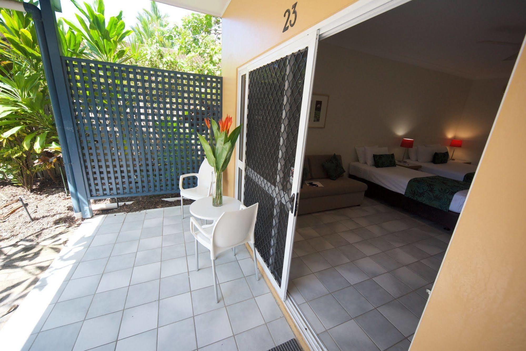 Lazy Lizard Motor Inn Port Douglas Exterior foto